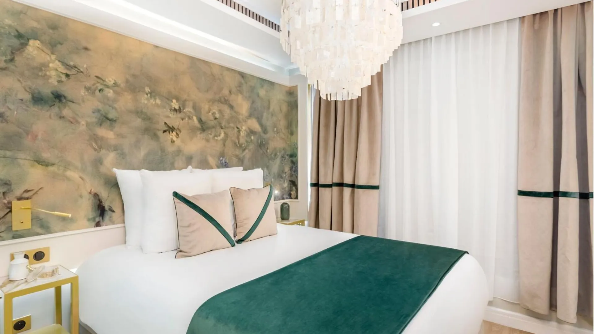 Lägenhet Merveil - Luxury Suite - Marais - Lenoir III Paris Frankrike